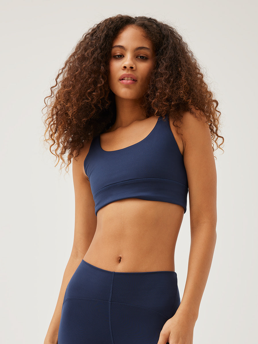 Outdoor Voices FreeForm contrast-trimmed Sports Bra - Farfetch